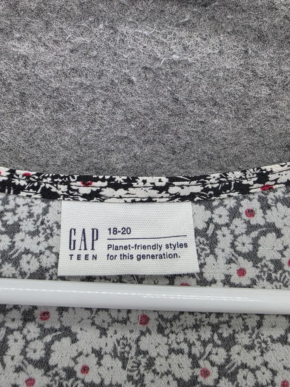 GAP Teen Dress Youth 18-20 Black White Ditsy Floral Long Sleeve Button Front